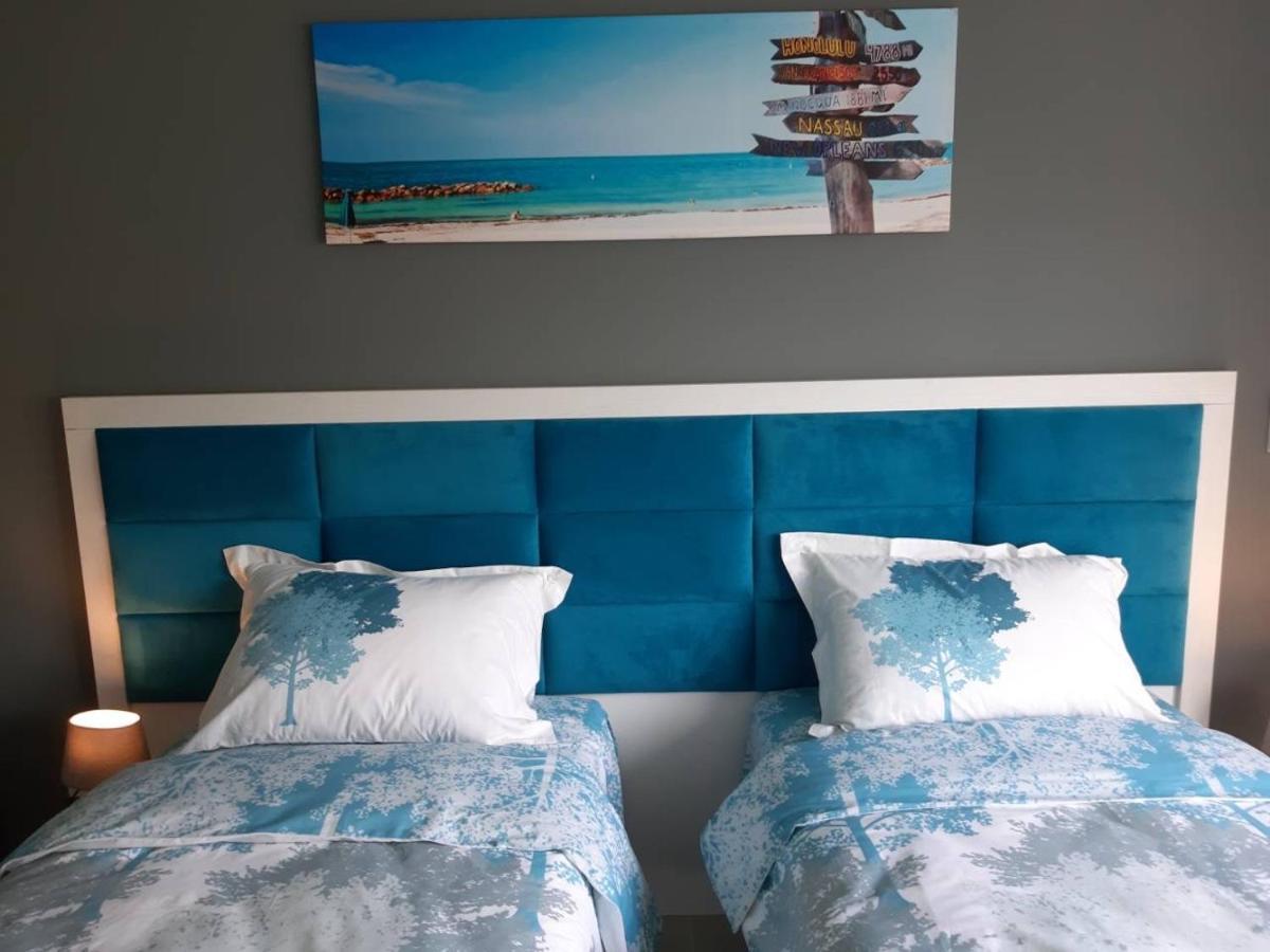 Sea&Center Lux Apartment Bar Bagian luar foto