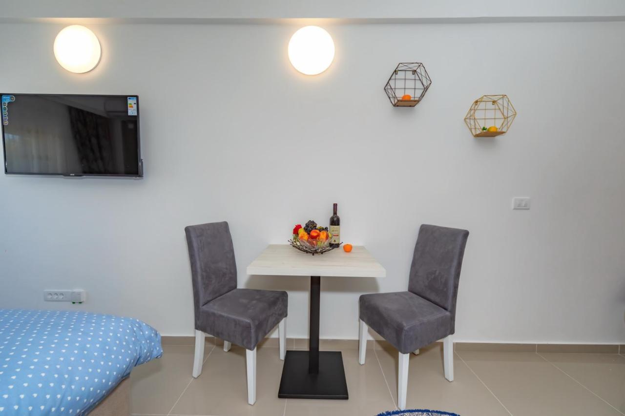 Sea&Center Lux Apartment Bar Bagian luar foto