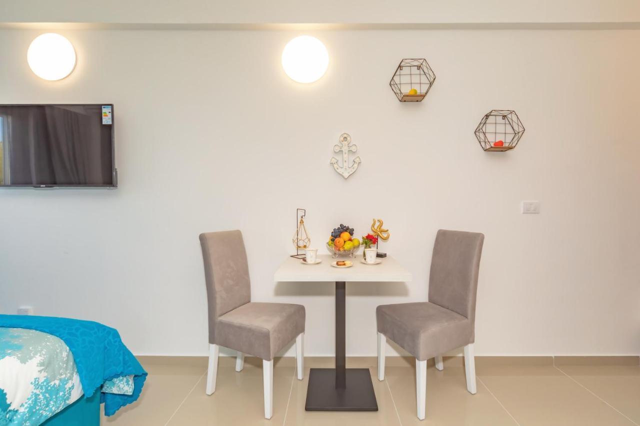 Sea&Center Lux Apartment Bar Bagian luar foto