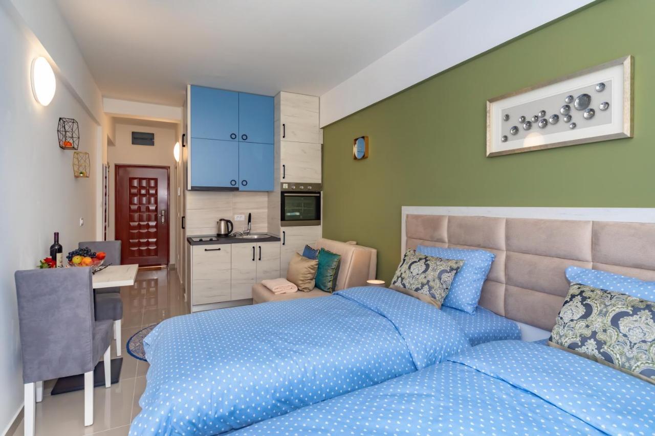 Sea&Center Lux Apartment Bar Bagian luar foto
